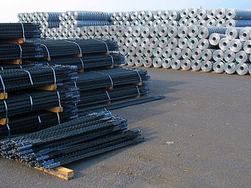 T-Posts, Rolls of Various Types of Fence